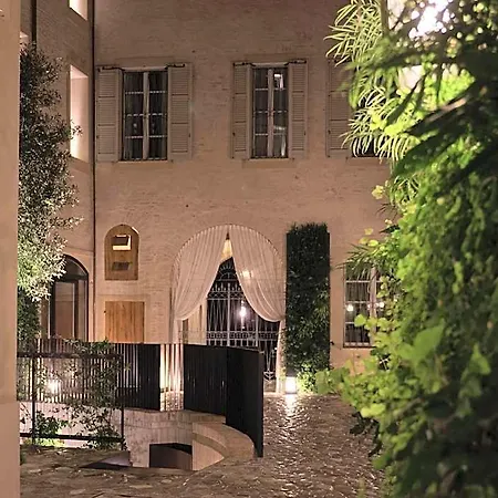 Bellacorte Gentiluogo Per Viaggiatori パルマ